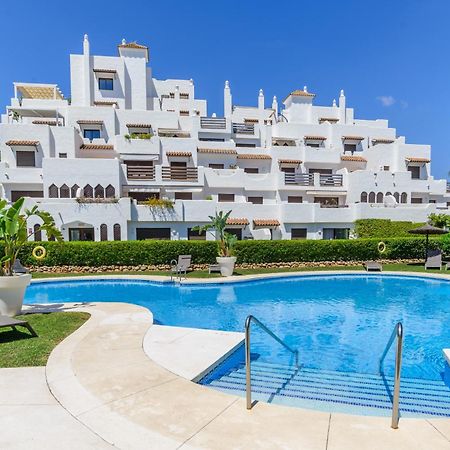 Golf Hills Bed & Breakfast Estepona Exterior photo